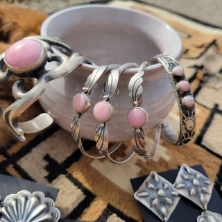 The Wesley Cuff - Pink Conch