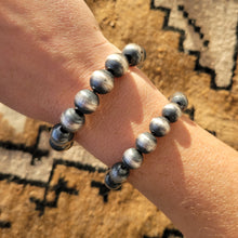 Load image into Gallery viewer, The Ashlee Pearl Bracelets- 10 &amp; 12mm