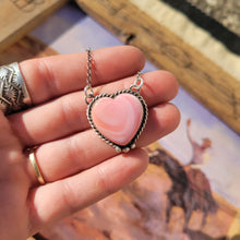 Load image into Gallery viewer, St. Valentine Heart Neck. - Pink Conch