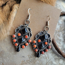 Load image into Gallery viewer, The Shay Earrings