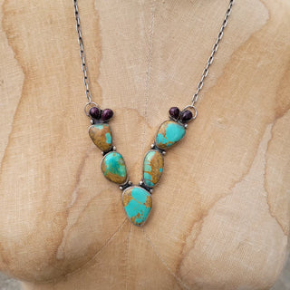 Kingman/Spiny Cactus Necklace- Jolie - Balance