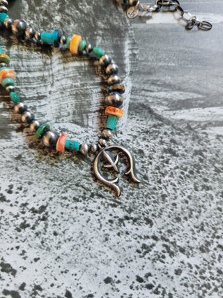 Buckskin Naja Pearls