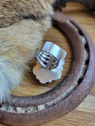 The Layla Bar Ring - Black Jack