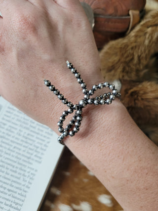 4mm Pearl Bow Bracelet