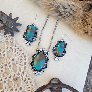 The Caitlin Bridal Necklace