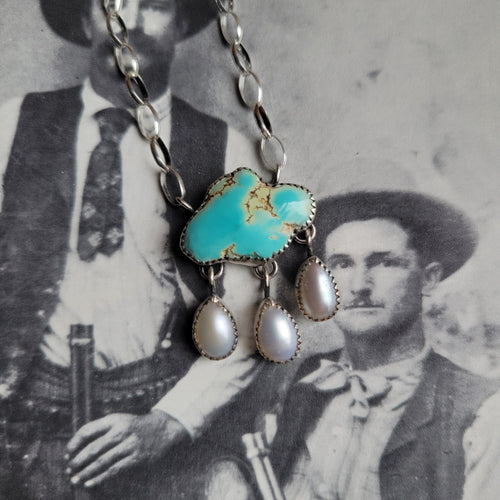 The Storm Necklace - Amanda