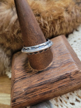 Sunshine Reeves Cupid Ring - Sz 12.5