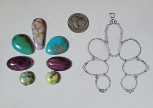The September Naja Pendant