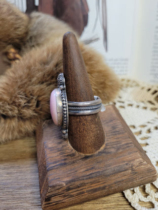 The Amelia Ring - Pink Conch