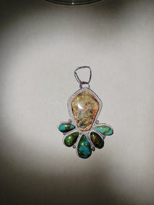The Appalachian Cluster Pendant