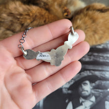 Load image into Gallery viewer, The Harding Necklace - Pink Conch