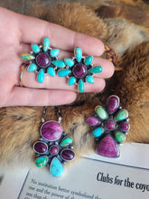 Load image into Gallery viewer, The Brady Cluster Necklace - A