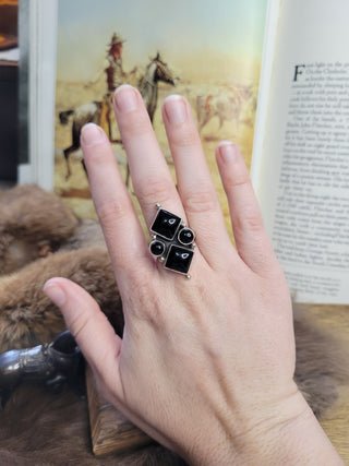 Onyx Cluster Ring - Sz 7