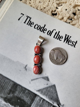 The Janice Pendant - Red Spiny Oyster
