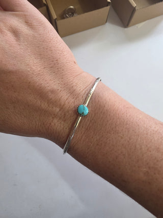 Denise - petite Kingman cuff