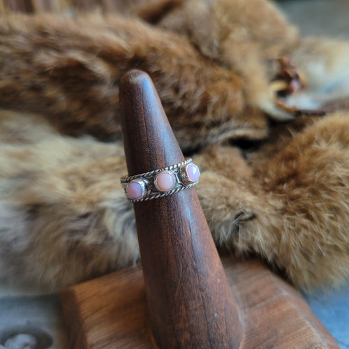 Faith 3 Stone Stacker - Pink Conch - Sz 4.75
