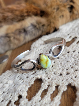 The Baily Cuff - Palomino