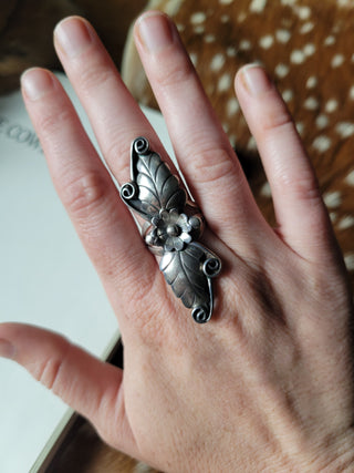 Vintage Ring Sz 8.5