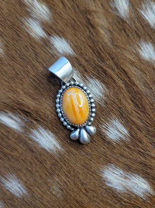 Kayla Spiny PENDANT