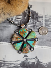 Load image into Gallery viewer, The Lauren Cluster Pendant