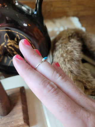 Petite Kingman Bar Ring - Sz 3 & 7