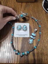 Load image into Gallery viewer, Gina - live claim