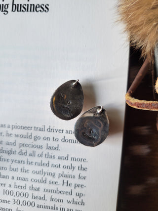 The Sage Studs - Pink Conch