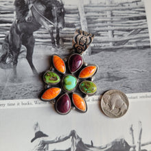 Load image into Gallery viewer, The Becenti Cluster Pendant