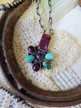 Load image into Gallery viewer, The Paige Cluster Necklace