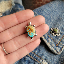 Load image into Gallery viewer, Turtle Pin