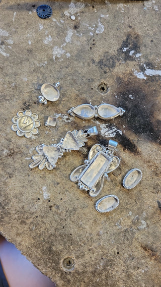 The Polly Pendant