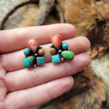 Load image into Gallery viewer, The Lou Cluster Studs - Spiny×Turquoise