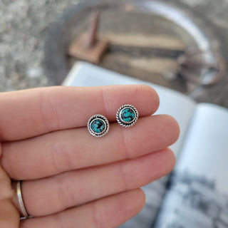 Tibetan Studs