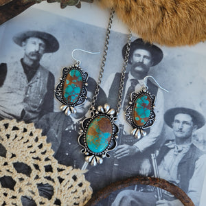 The Caitlin Earrings