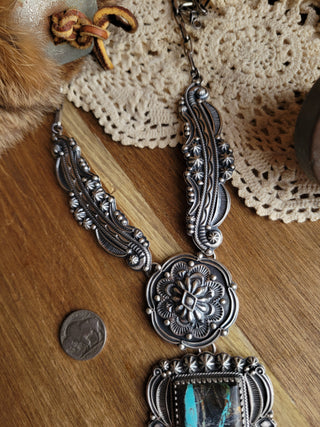 The Leo Necklace - Black Jack