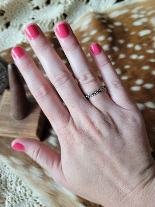 The Carver Stacker Ring - Sz 5.5