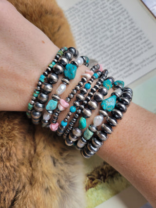 4mm Heishi Pearl Bracelet