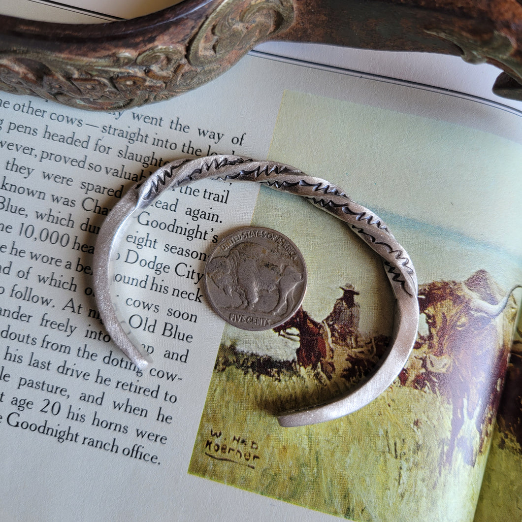 The Twister Cuff
