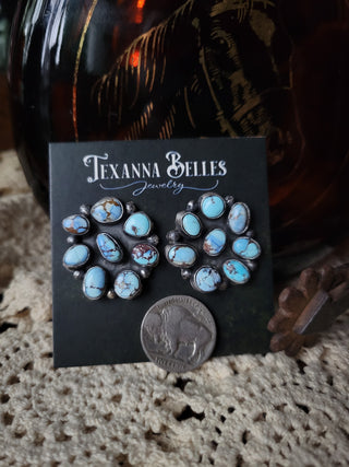 The Daisy Cluster Studs - Golden Hills