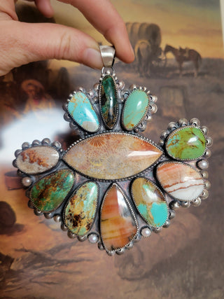 The Evie Cluster Pendant