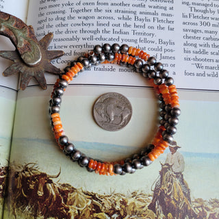 Spiny Oyster Pearl Memory Wire Bracelet