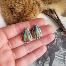 Load image into Gallery viewer, The Erin Studs