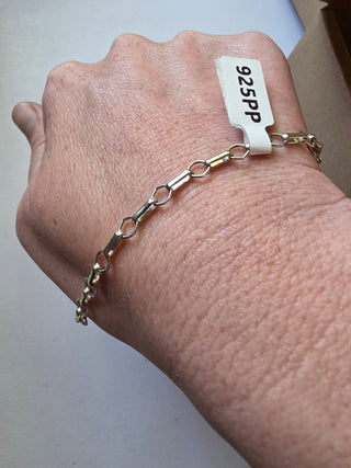 Terri - Chain Bracelet