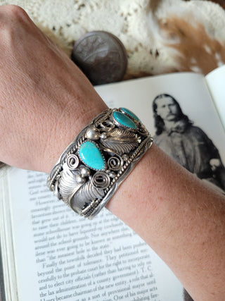 The Jack Cuff - Kingman - Vintage