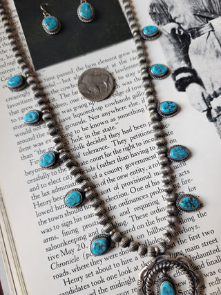 The Prairie Naja Necklace Set - Kingman