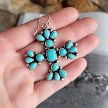 Load image into Gallery viewer, Cluster Cross Earrings