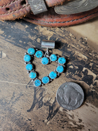 Avery Heart Pendant - Kingman