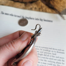 Load image into Gallery viewer, The Pioneer Naja Pendant - Spiny