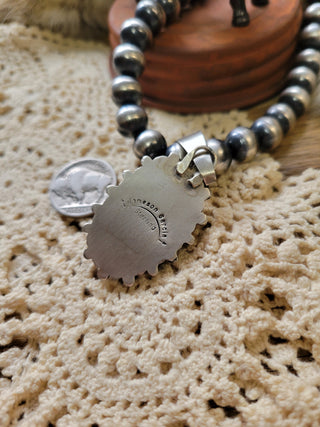 The Liberty Pendant - Red Spiny