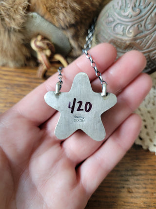 The Peter Star Necklace - Kingman